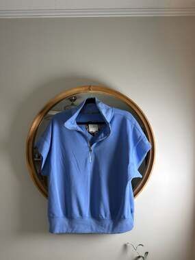 Umgee Short Sleeve Quarter Zip Scuba Pullover in Blue